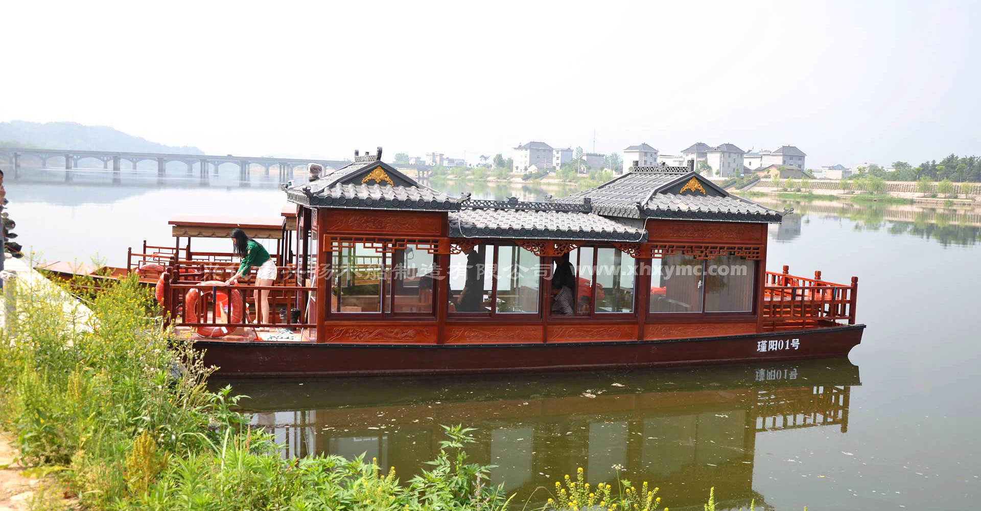 碧云天10m画舫船